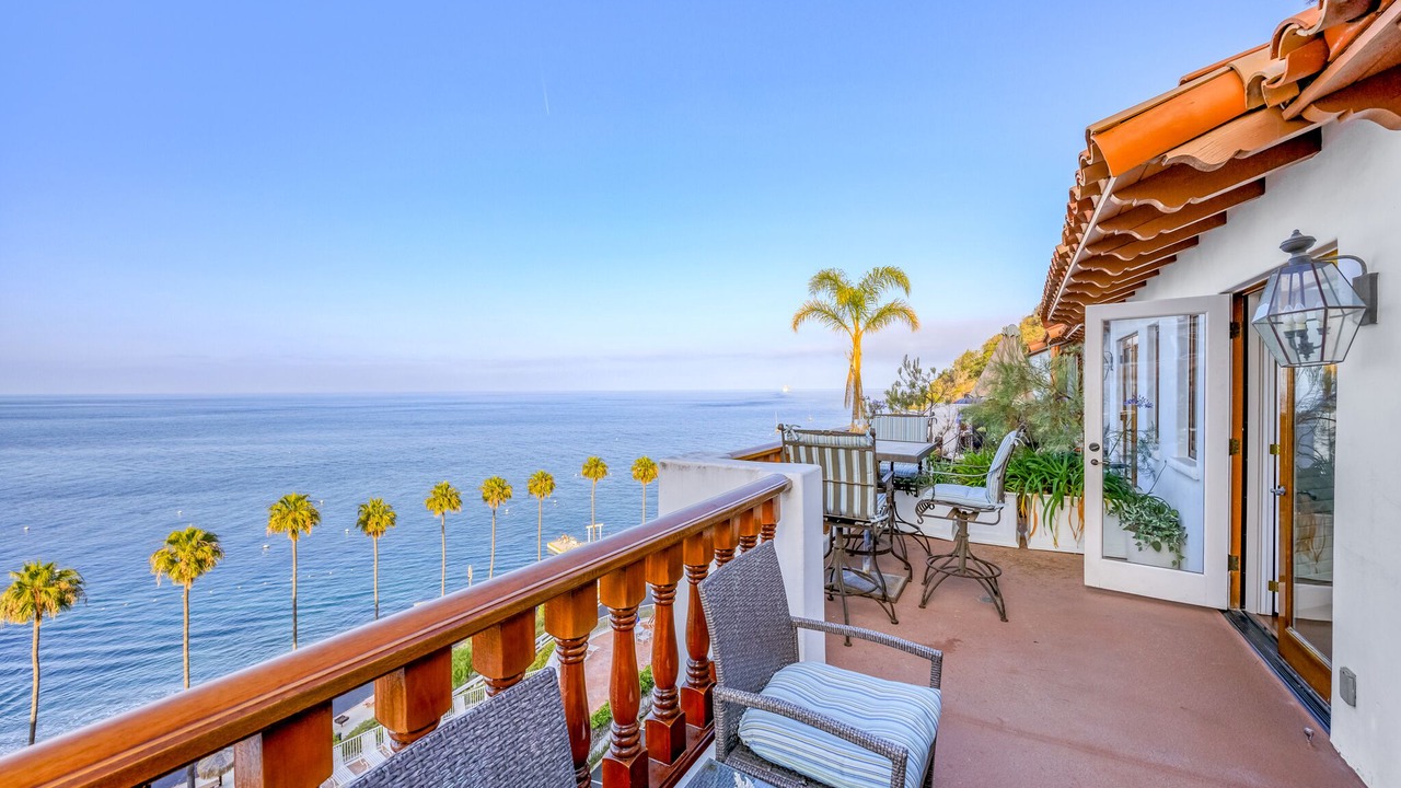 Photo of Outdoor in Avalon