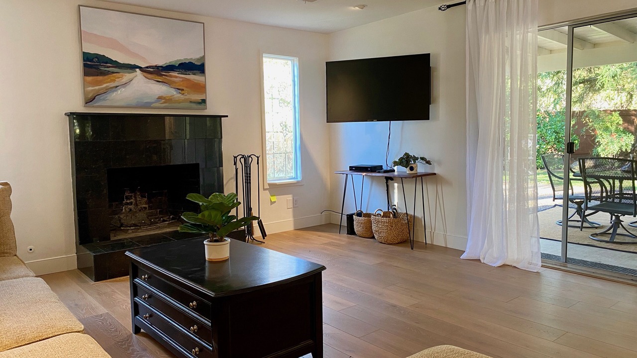 Photo of Livingroom in Chico