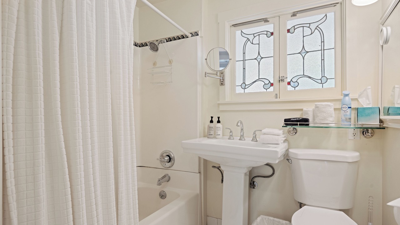 Photo of Bathroom in Montecito