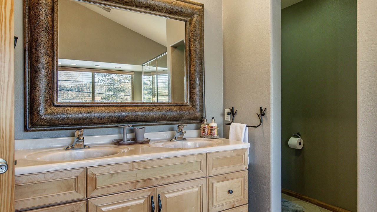 Photo of Bathroom in Boulder Bay