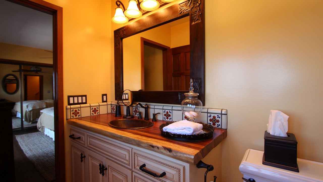 Photo of Bathroom in Avalon