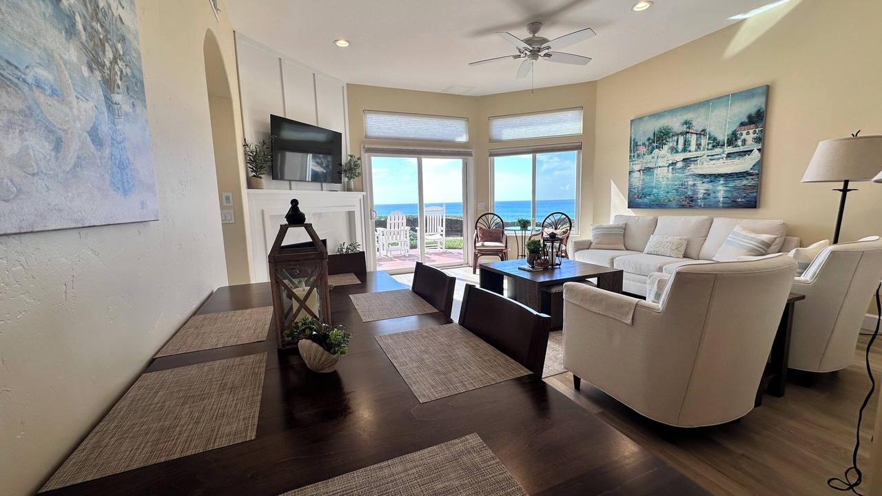 Photo of Livingroom in Ocean Beach