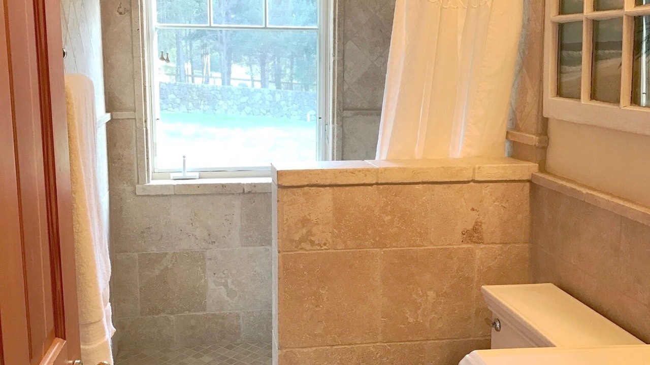 Photo of Bathroom in Forestville