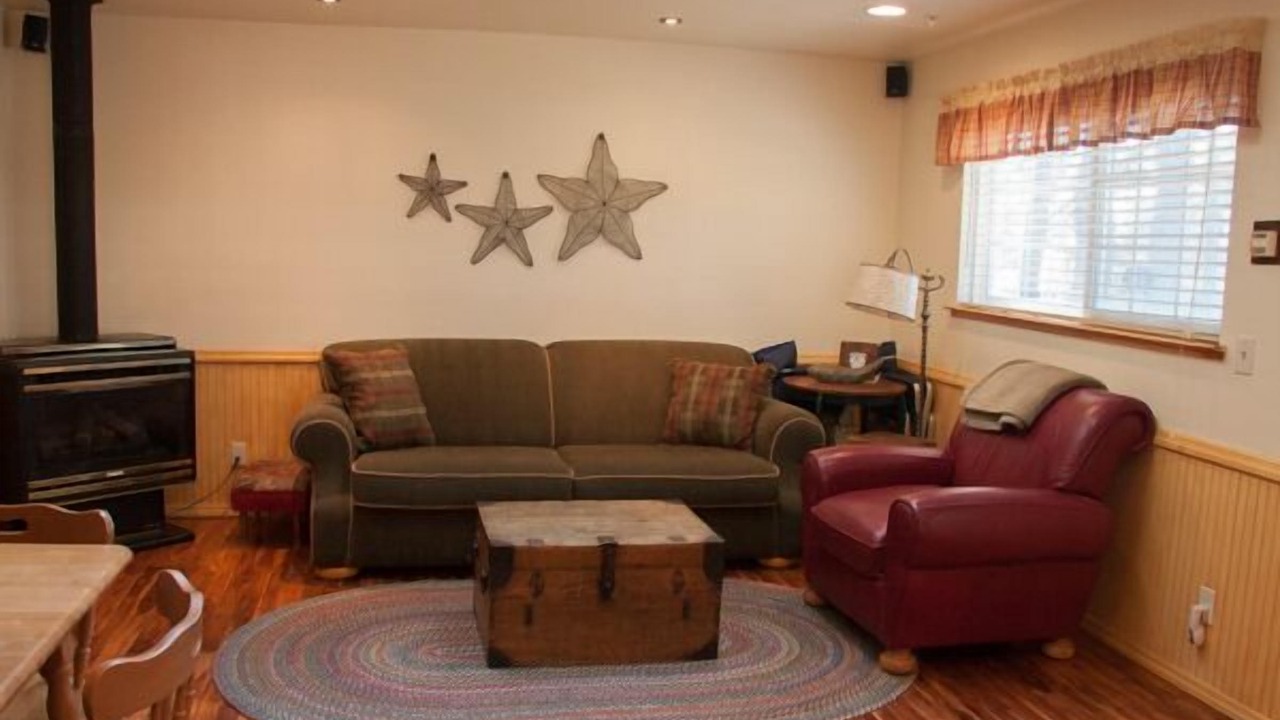 Photo of Bedroom in Bodega Bay