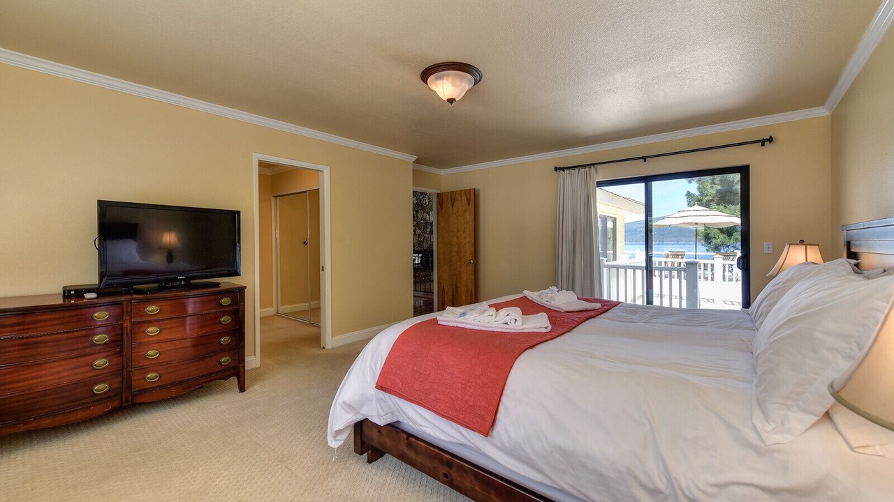 Photo of Bedroom in Lake Almanor Country Club
