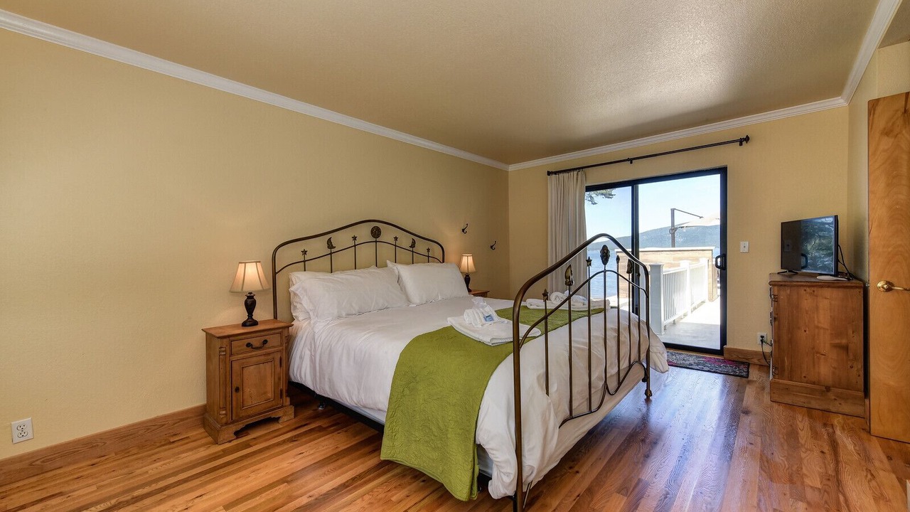 Photo of Bedroom in Lake Almanor Country Club