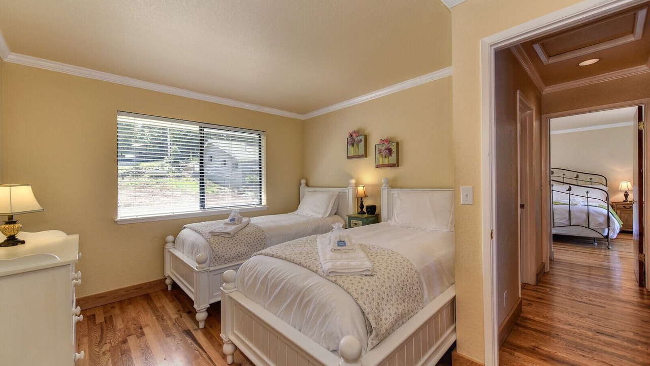 Photo of Bedroom in Lake Almanor Country Club