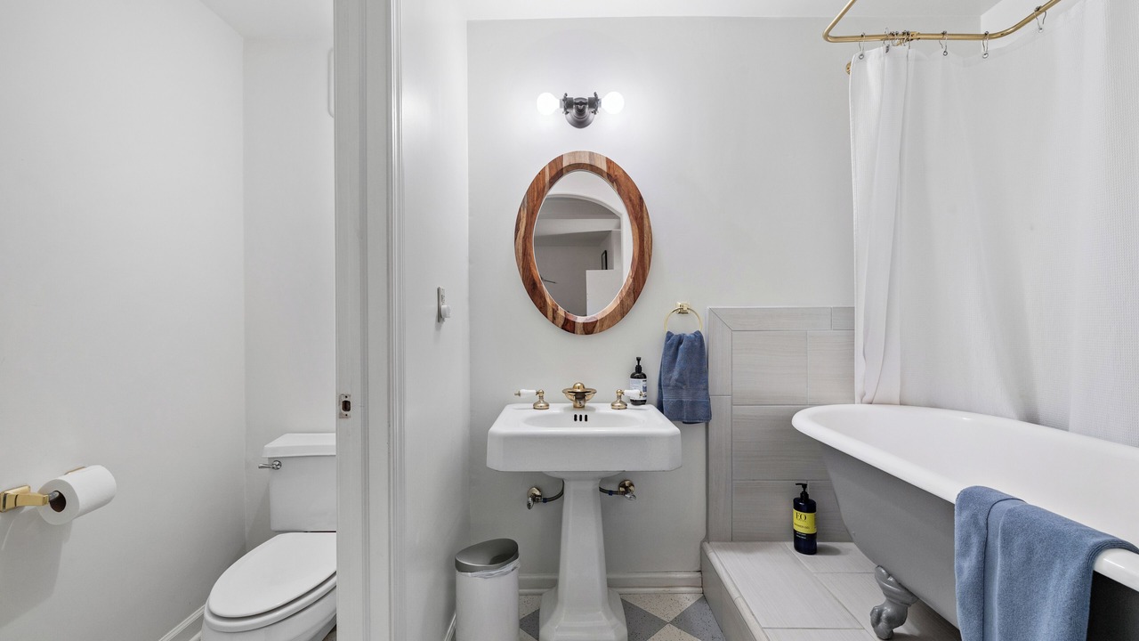 Photo of Bathroom in Nevada City