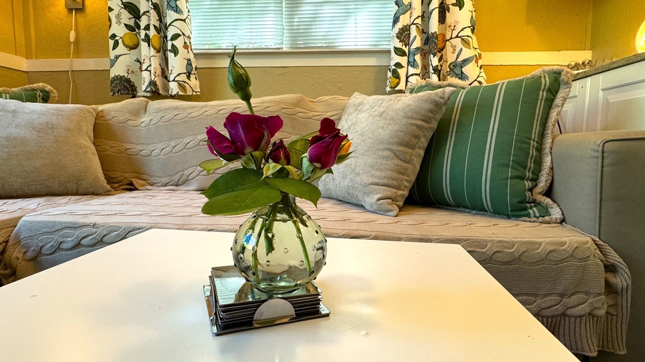 Photo of Livingroom in Country Club