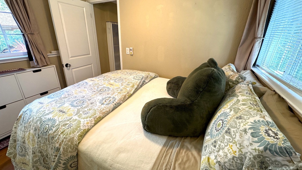 Photo of Bedroom in Country Club