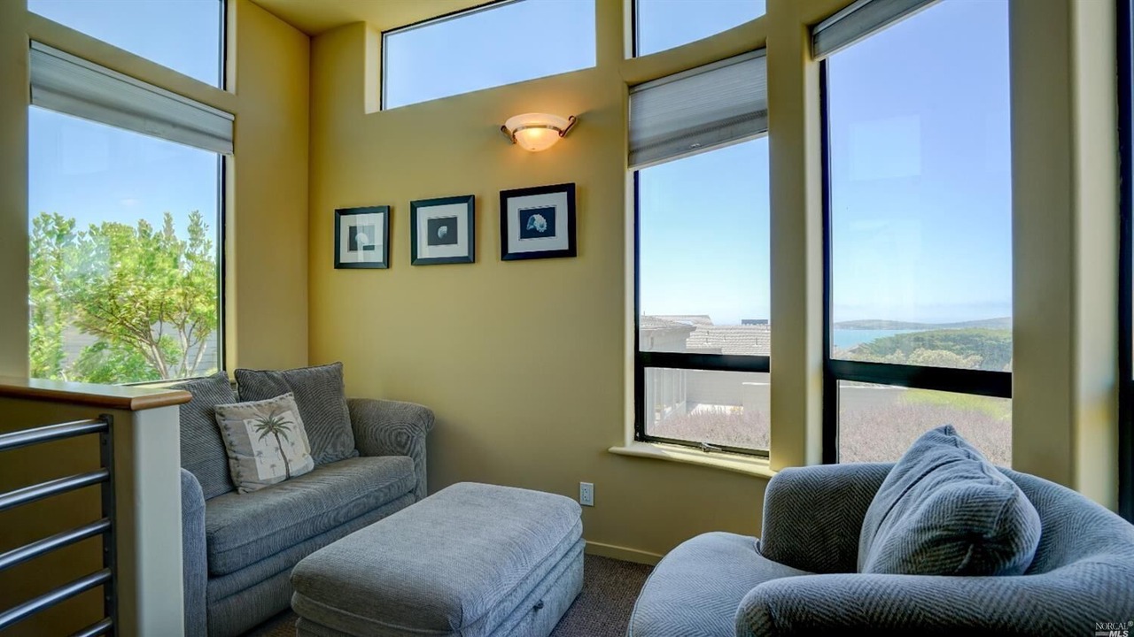 Photo of Livingroom in Bodega Bay