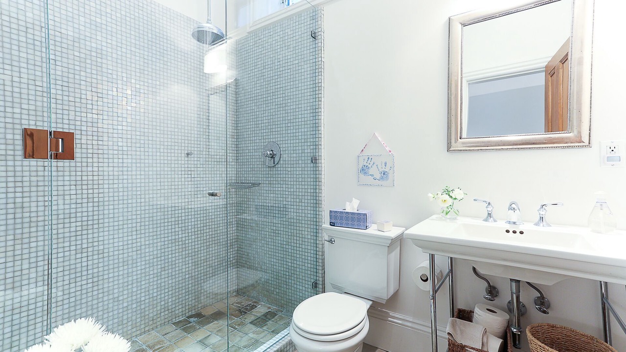 Photo of Bathroom in La Lengua