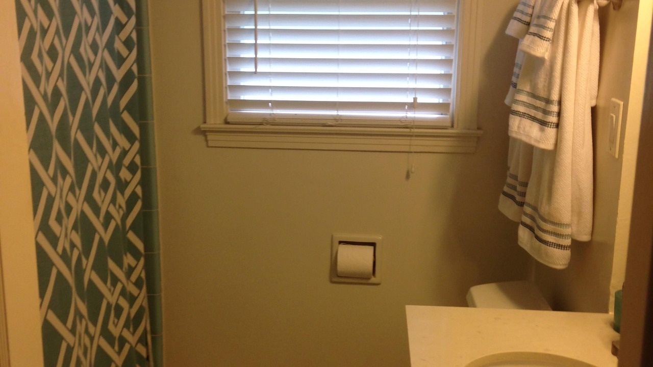 Photo of Bathroom in East Sacramento