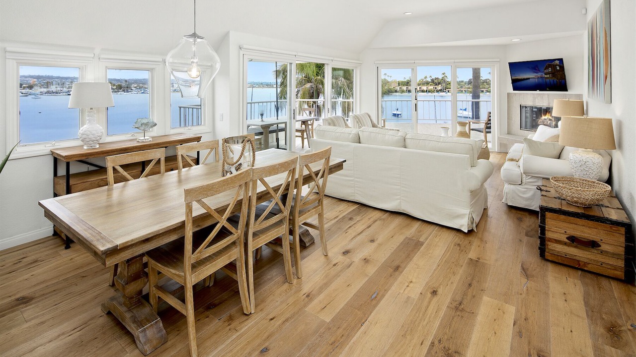 Photo of Livingroom in Mission Beach