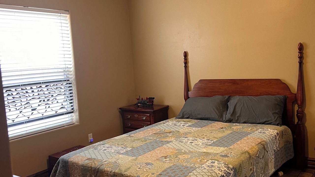 Photo of Bedroom in Diamond Valley