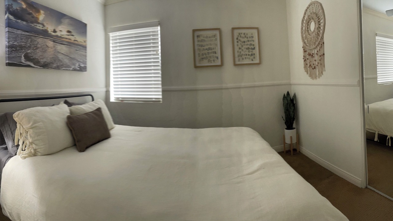 Photo of Bedroom in Crown Point