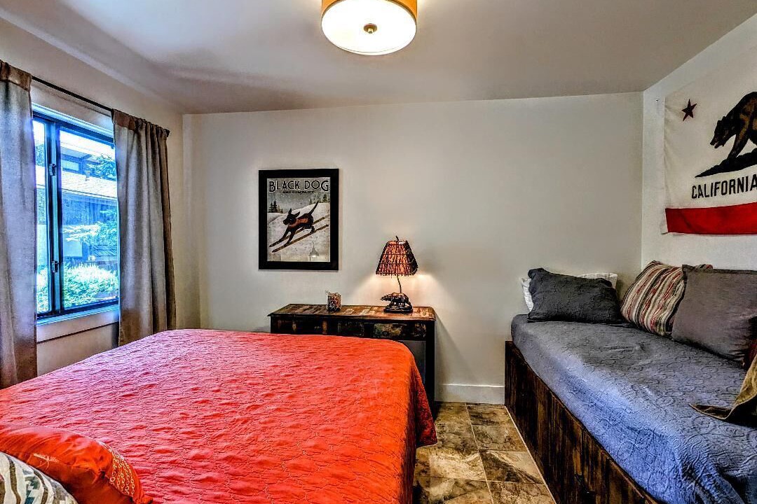 Photo of Bedroom in Big Bear Lake