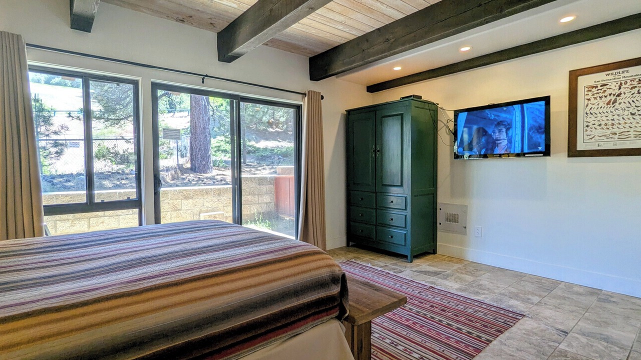 Photo of Bedroom in Big Bear Lake