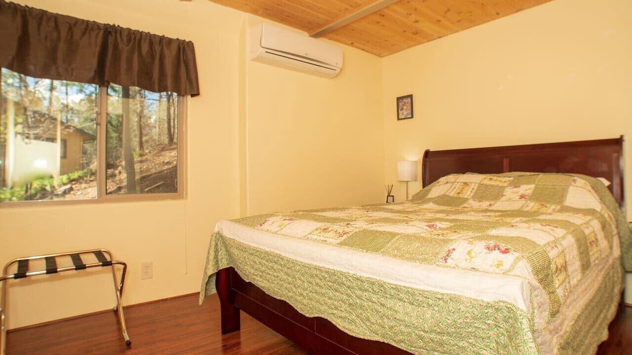 Photo of Bedroom in Groom Creek