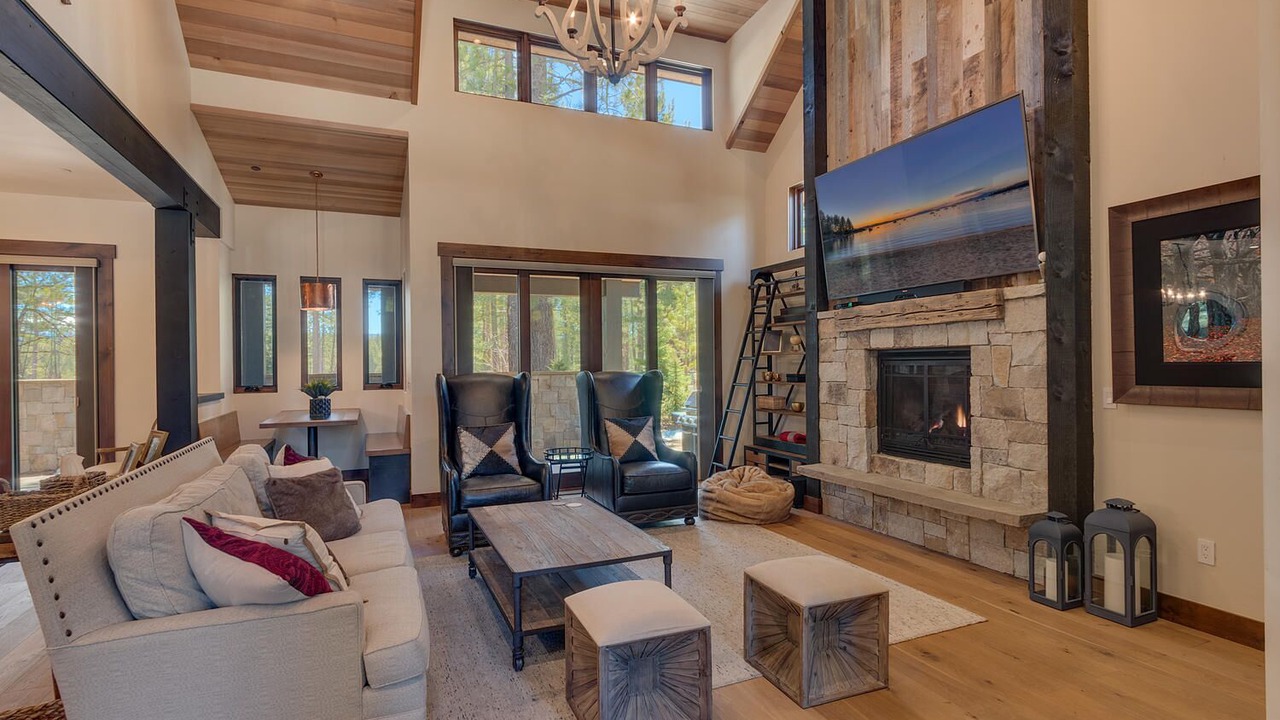 Photo of Livingroom in Truckee