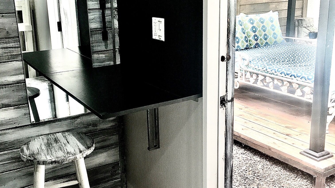 Photo of Patio Balcony in Hollywood