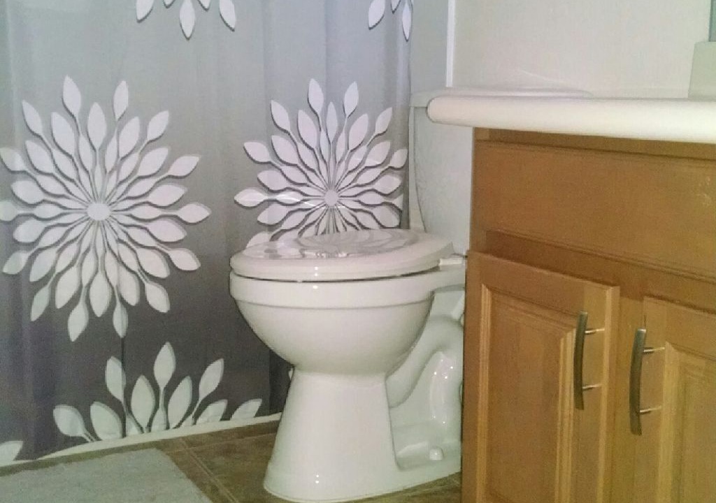 Photo of Bathroom in Pebblecreek