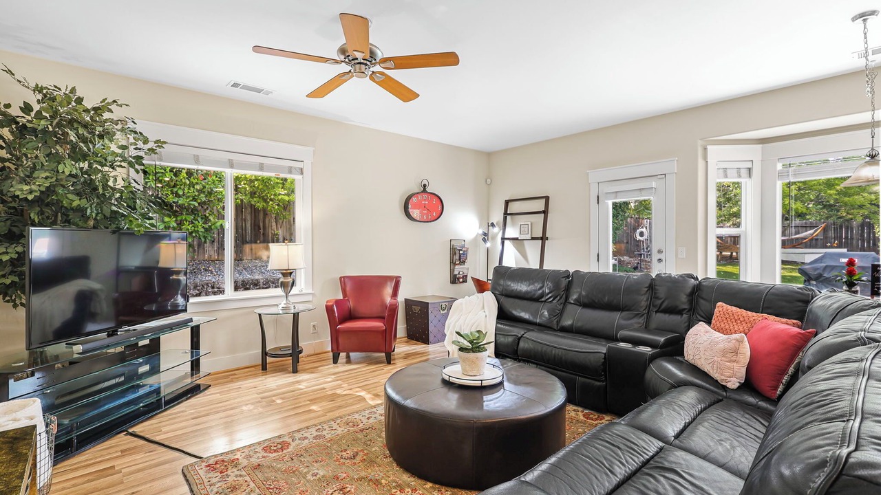 Photo of Livingroom in Columbia