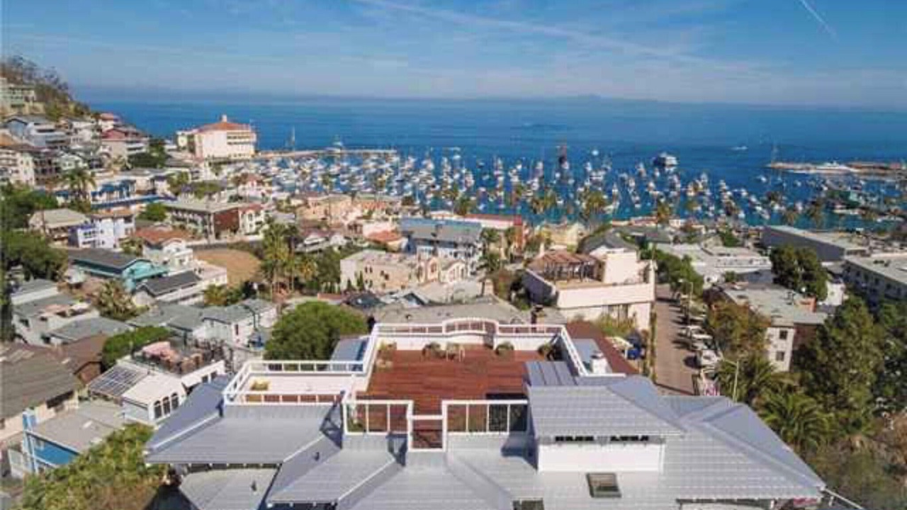 Photo of Outdoor in Avalon