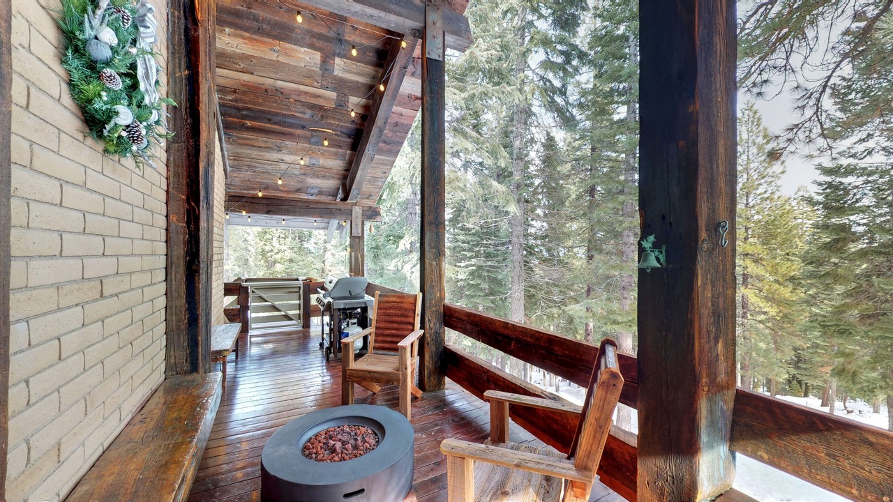 Photo of Bedroom in Sugar Pine Estate