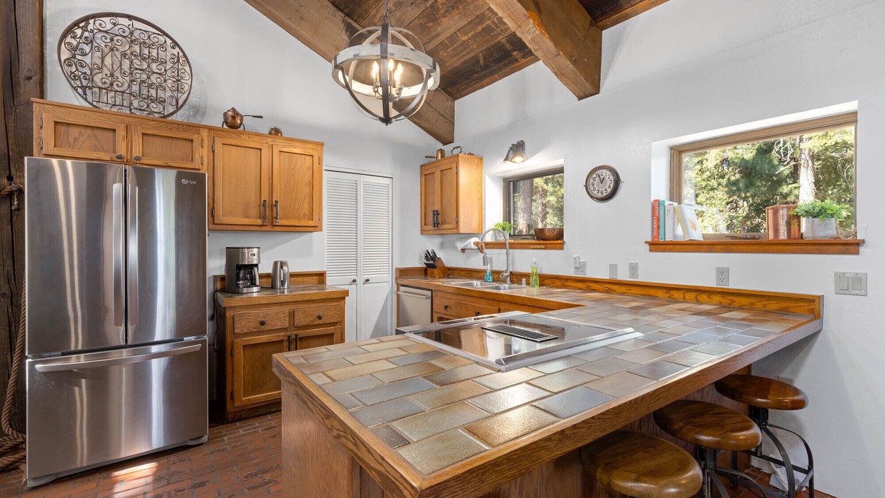 Photo of Others in Sugar Pine Estate