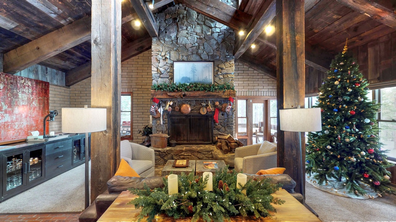 Photo of Bedroom in Sugar Pine Estate
