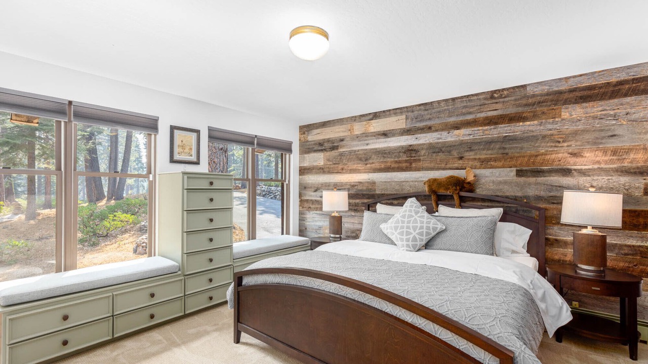 Photo of Others in Sugar Pine Estate