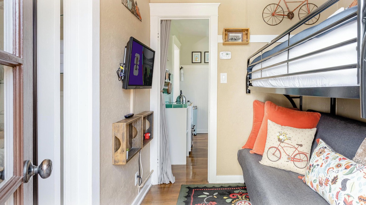 Photo of Bedroom in Cal Heights