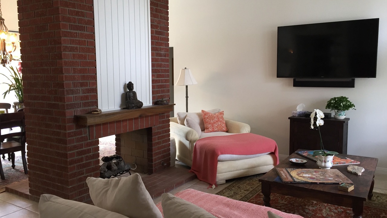 Photo of Livingroom in Sonora Sunrise