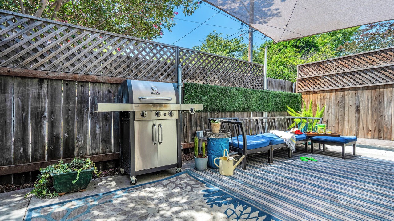 Photo of Patio Balcony in Burbank