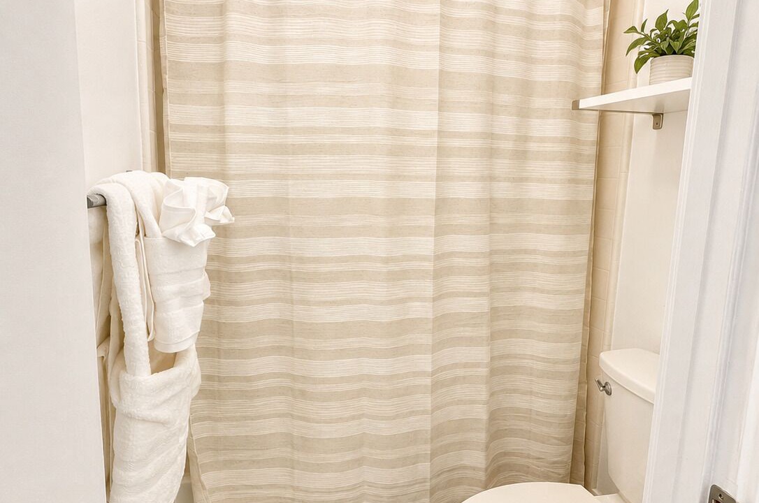 Photo of Bathroom in Townsite