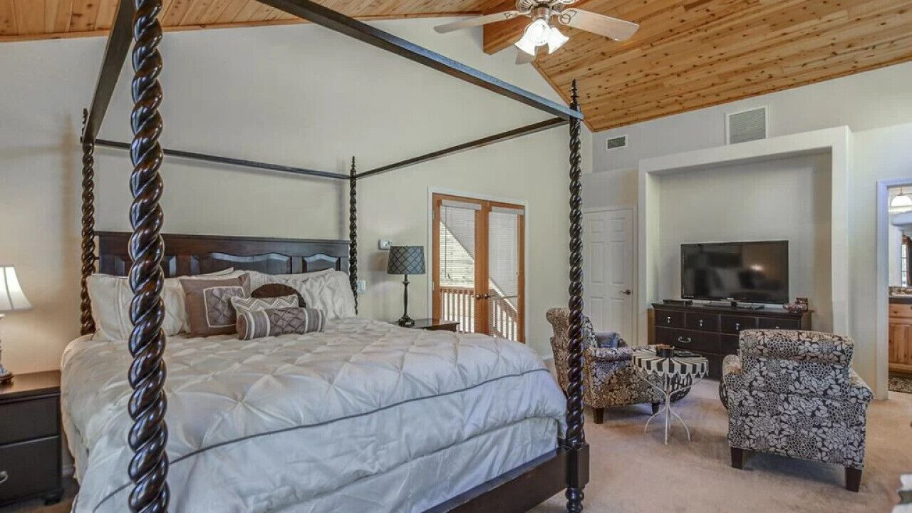 Photo of Bedroom in Groom Creek