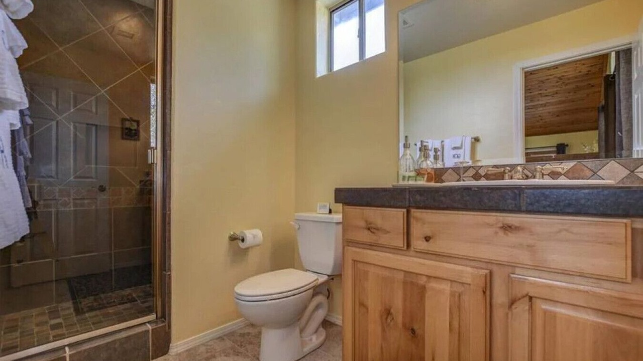Photo of Bathroom in Groom Creek