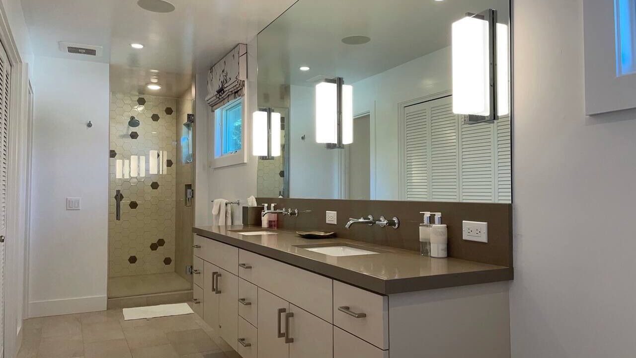 Photo of Bathroom in El Verano