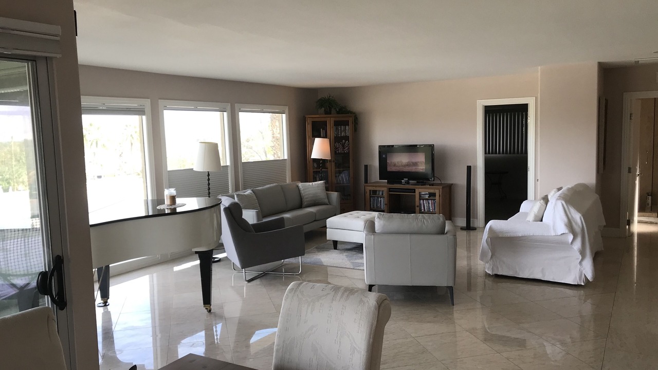 Photo of Livingroom in Araby
