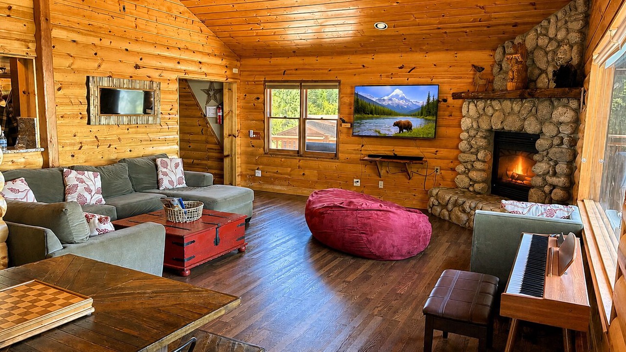 Photo of Livingroom in Pine Cove