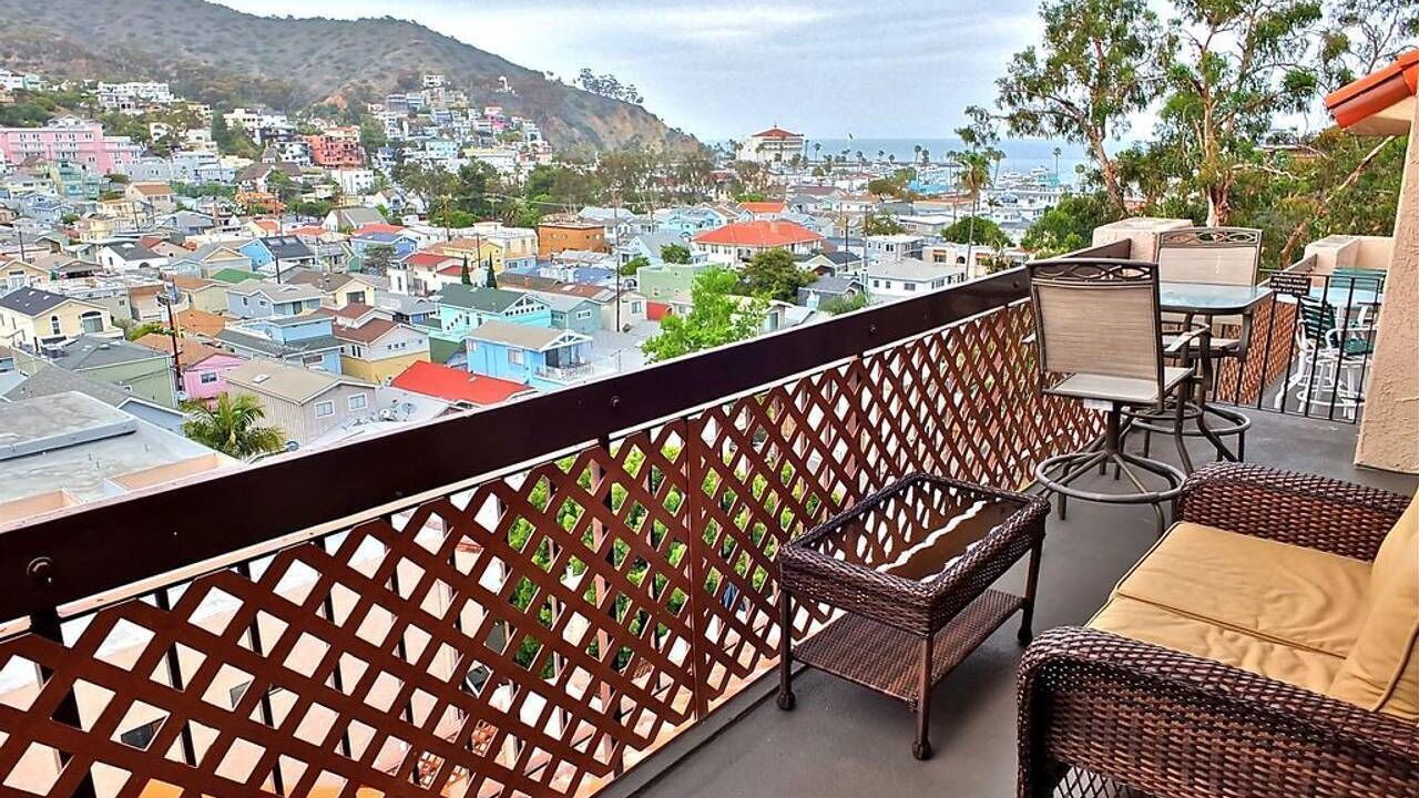 Photo of Patio Balcony in Avalon