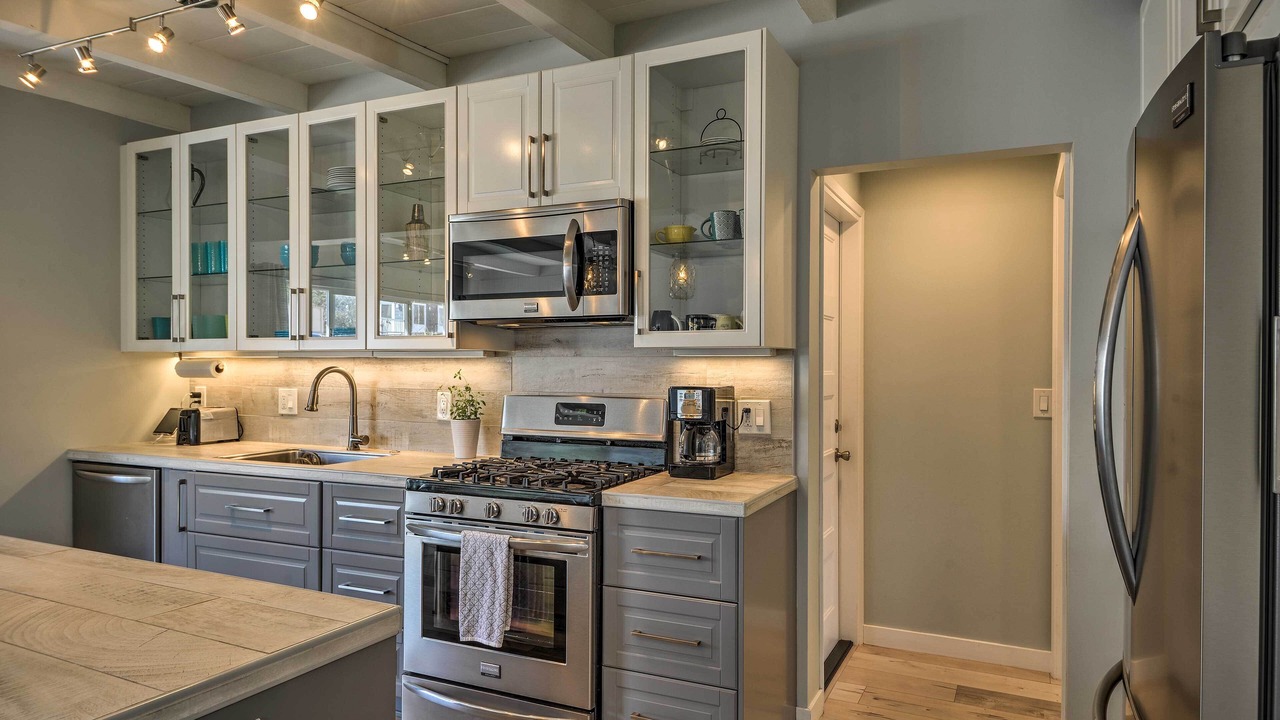 Photo of Kitchen in Pierpont Bay