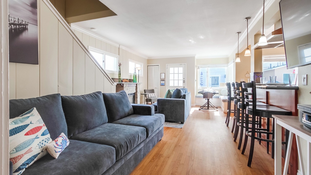 Photo of Livingroom in Mission Beach
