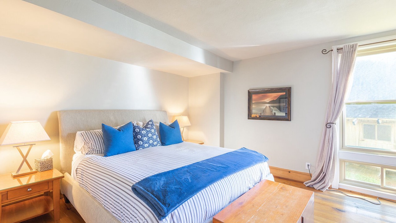 Photo of Bedroom in Dillon Beach