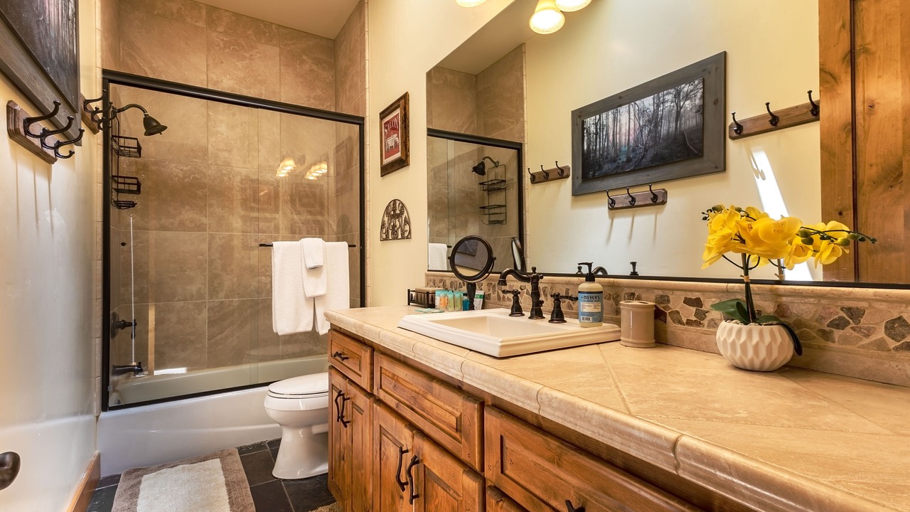 Photo of Bathroom in Big Bear Lake