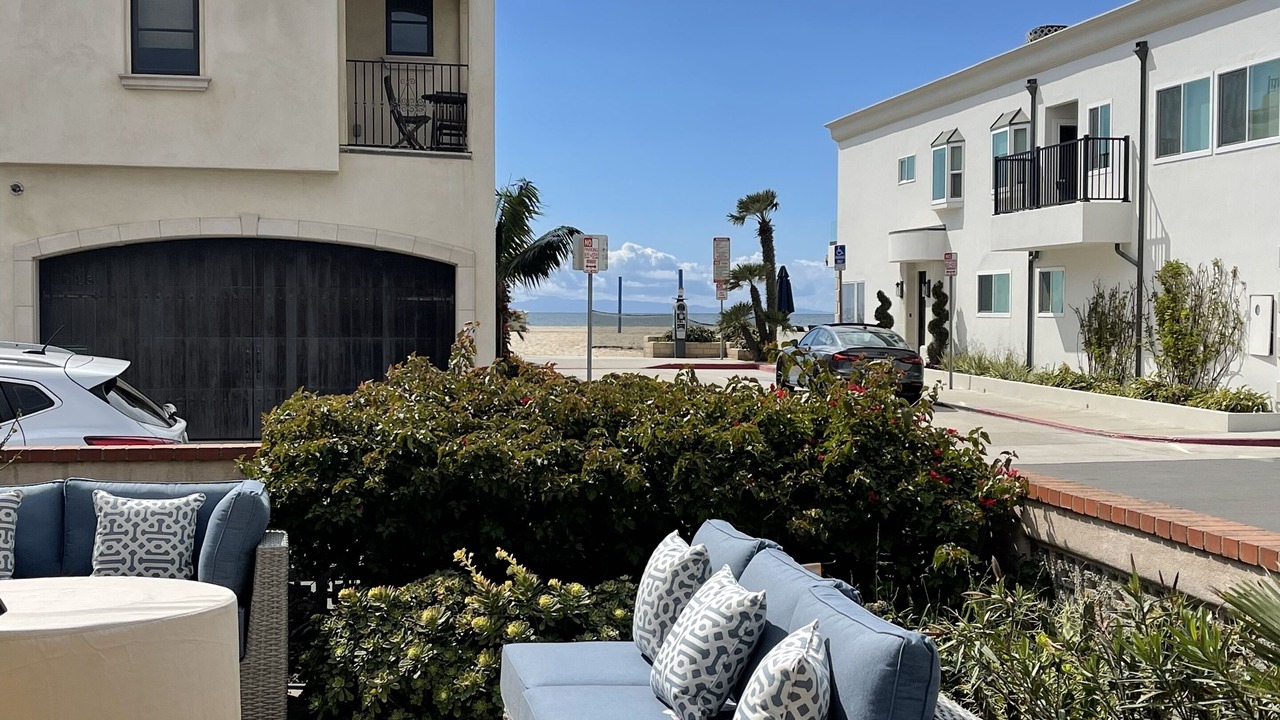 Photo of Patio Balcony in West Newport