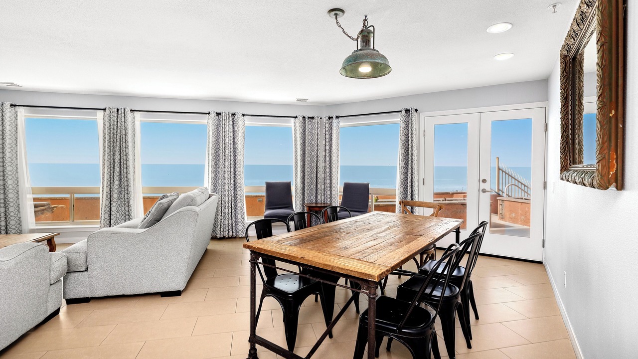 Photo of Livingroom in Imperial Beach
