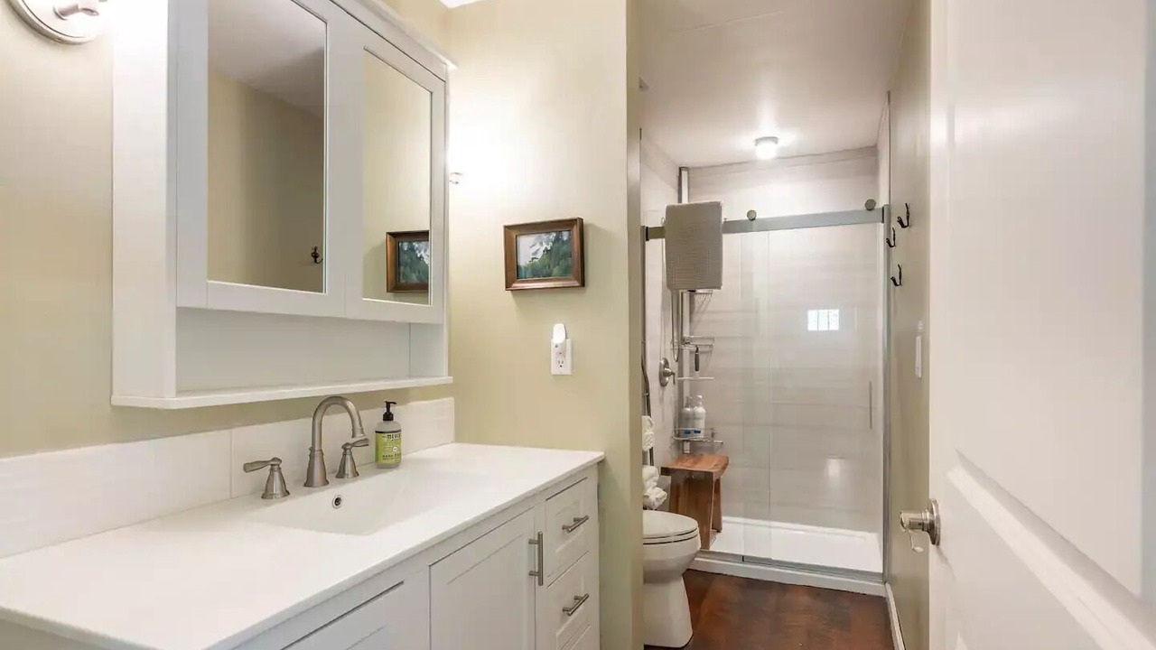 Photo of Bathroom in Central Sacramento