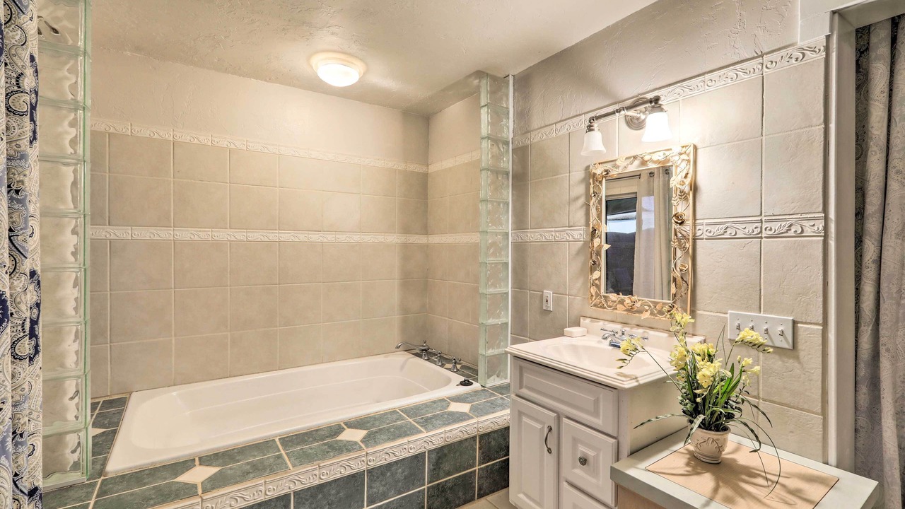 Photo of Bathroom in Williamson